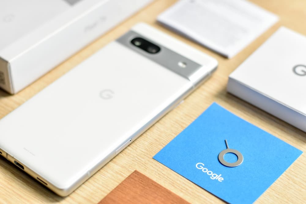 Take Back — Google Pixel 7a (renewed), de-Googled